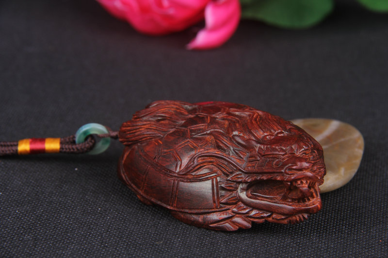 Dragon turtle lobular rosewood handle pendant